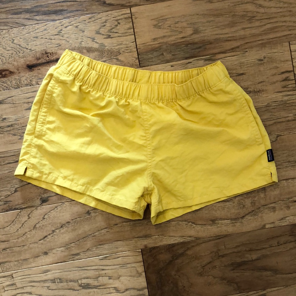 Patagonia Barely Baggies shorts medium